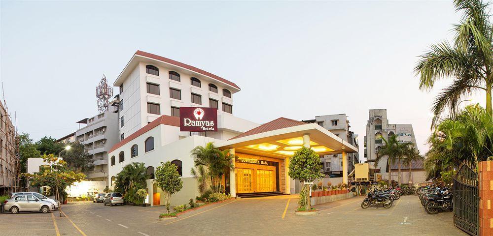 Ramyas Hotels Tiruchirappalli Kültér fotó